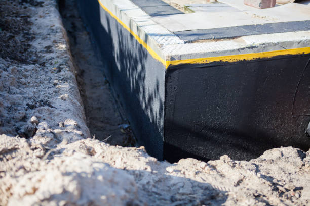 Professional Crawl Space Encapsulation technician working in Dyer, IN